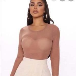 New mocha mesh top M fashion nova